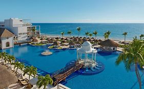 Dreams Sapphire Resort & Spa